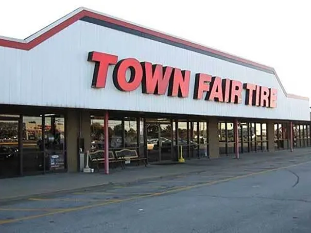 Town Fair Tire Seekonk, MA